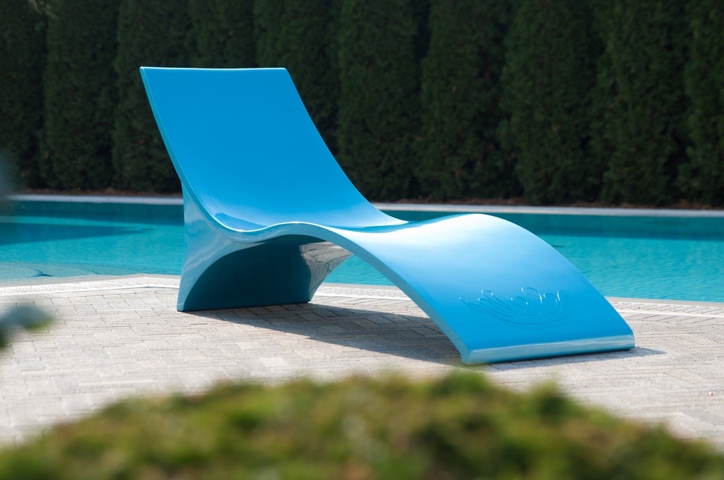 Шезлонги премиум класса для зоны отдыха